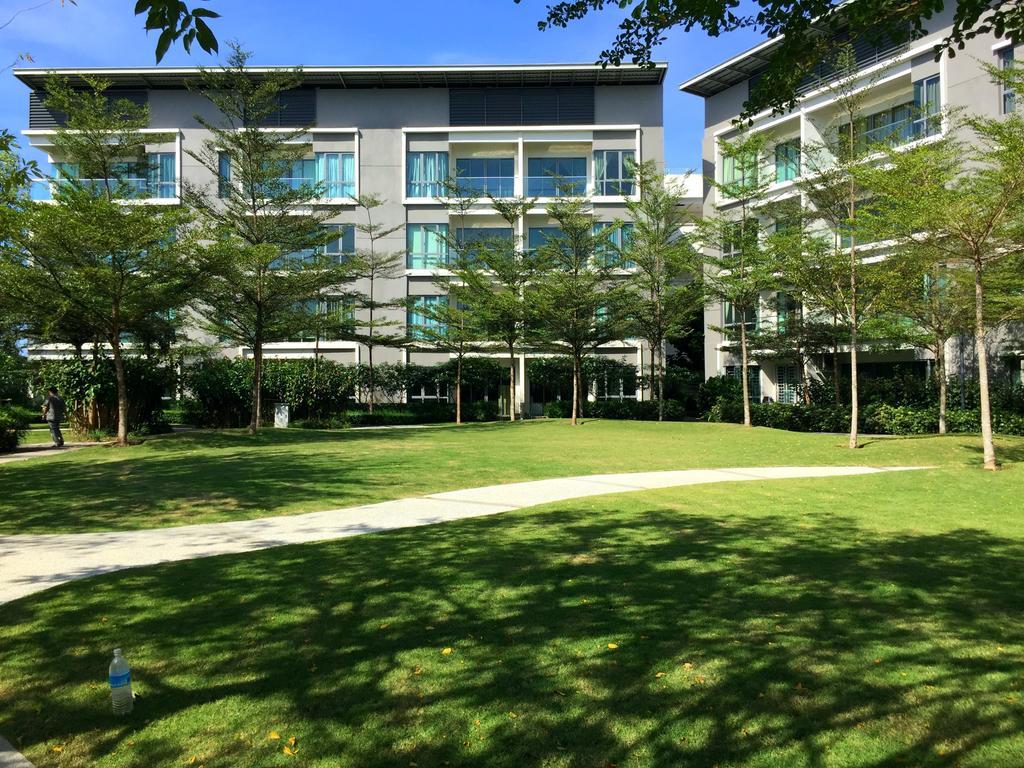 Kota Kinabalu Times Square Imago Apartment Exterior photo